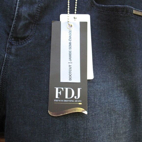 NWT Mid Rise Boot Cut Jeans 6 X 33 - Picture 5 of 8